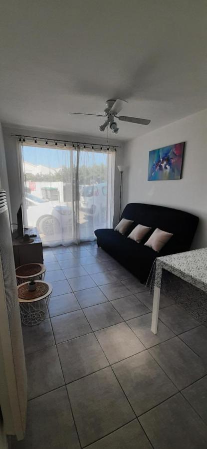 Jolie Maisonnette A Proximite De Toutes Commodites Сент-Марі-де-ла-Мер Екстер'єр фото